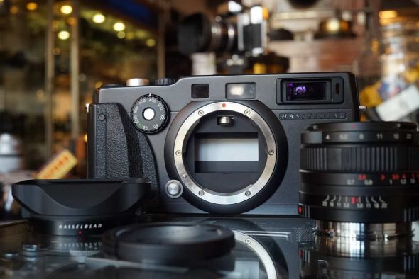 Hasselblad Xpan with 45mm 1:4 and original hood