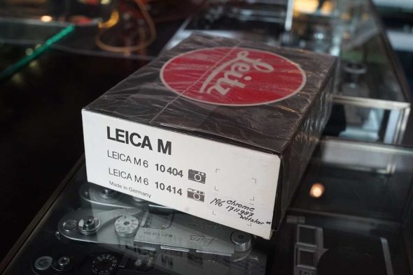 Leica M6 0.72 body in Chrome. Boxed