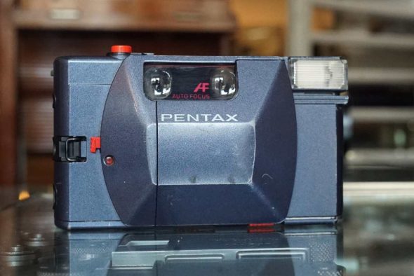 Pentax PC35AF, compact camera with 2.8 / 35mm lens