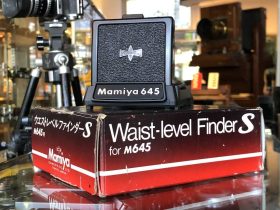 Mamiya Waist-Level Finder S for M645, boxed