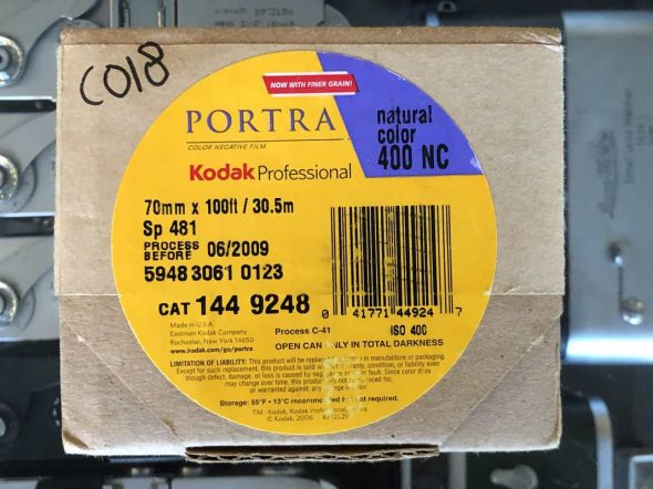 Kodak Portra 400NC 70mm bulkfilm 100ft / 30.5m, expired 2009