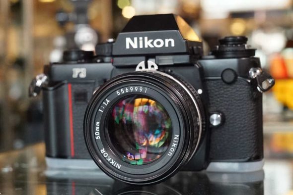 Nikon F3 body + Nikkor 50mm F/1.4 AI-S wiith HS-9 lenshood