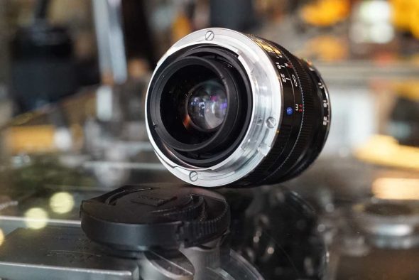 Carl Zeiss 35mm 2/35 Biogon T* for Leica M + lenshood