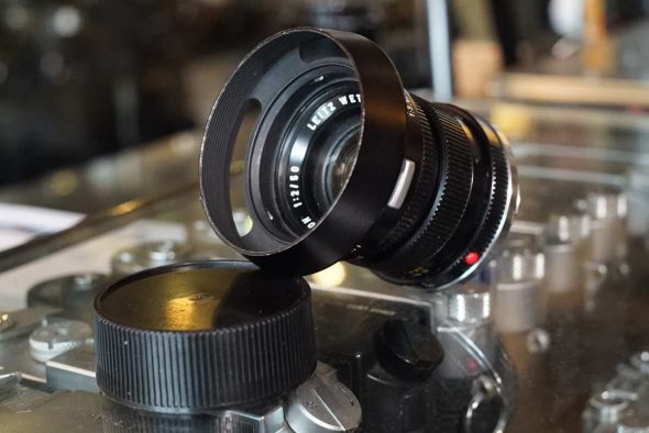 Leica Summicron 50mm F/2 v3 + 12585 lenshood