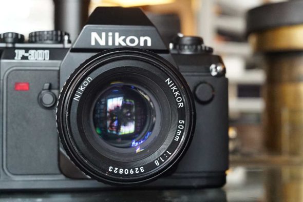 Nikon F-301 + Nikon 50mm 1:1.8 AI