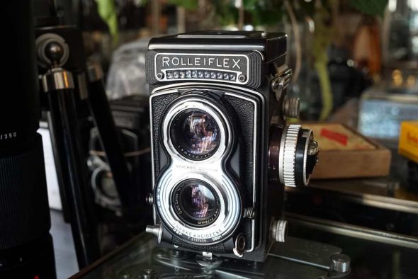Rolleiflex T with Tessar 1:3.5 75mm lens