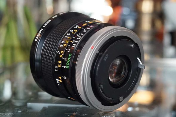 Canon FD 20mm F/2.8 S.S.C. lens
