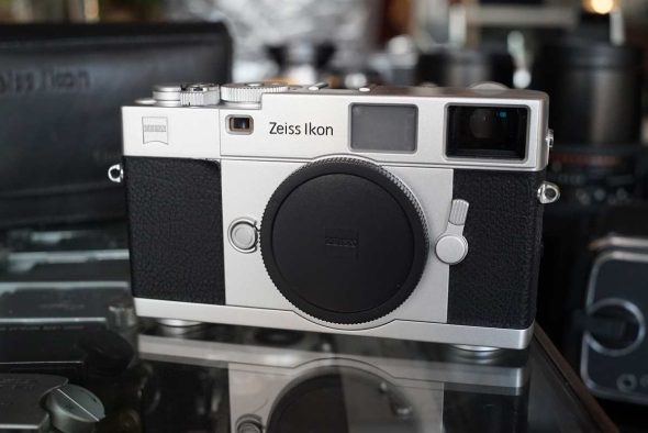 Zeiss Ikon ZM Limited Edition body silver