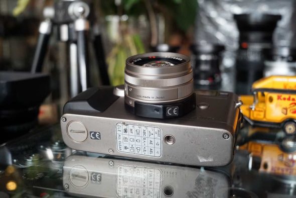 Contax G2 silver + Zeiss 45mm F/2 Planar lens, worn but with recent service