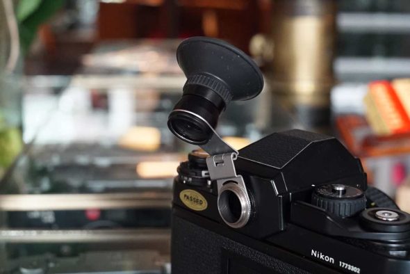 Nikon DG-2 enlarging loupe