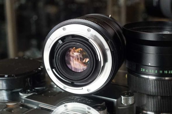 Leica Leitz Macro-Elmarit-R 1:2.8 / 60 + 1:1 tube, 3-cam
