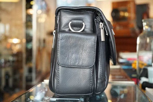 Hasselblad XPAN leather systembag, very good condition
