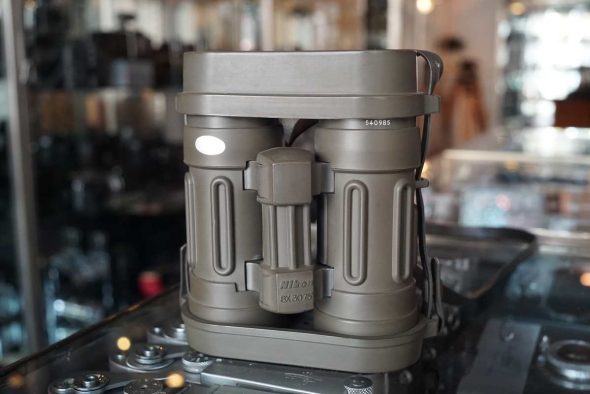 Nikon 8×30 7.5° Military Green Binoculars