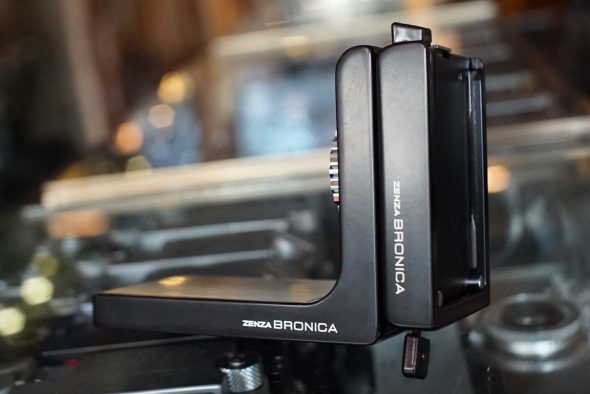 Bronica Quick Tripod Release Mount-E set