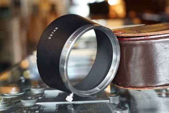 Minolta D57KB Metal lens hood for fast Rokkor 1.2 / 58mm
