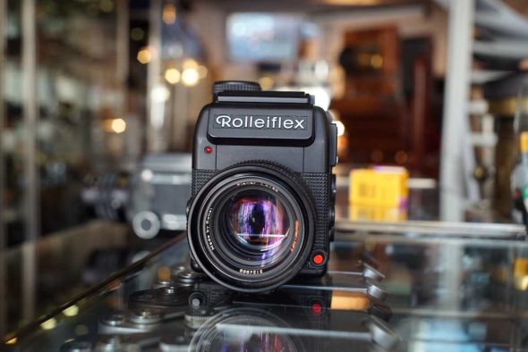 Rolleiflex SL2000F + Rollei 50mm 1:1.4 Planar HFT