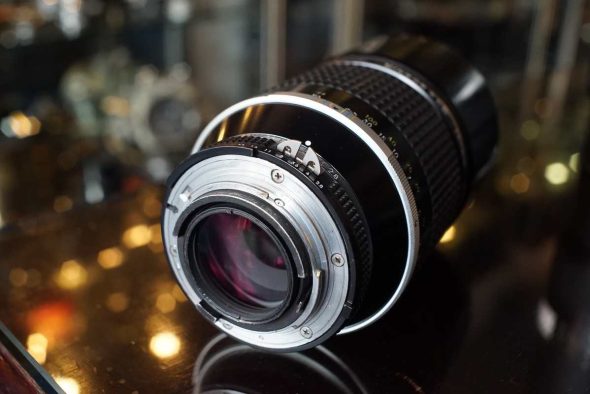 Nikon Nikkor ED 180mm F/2.8 AI-S