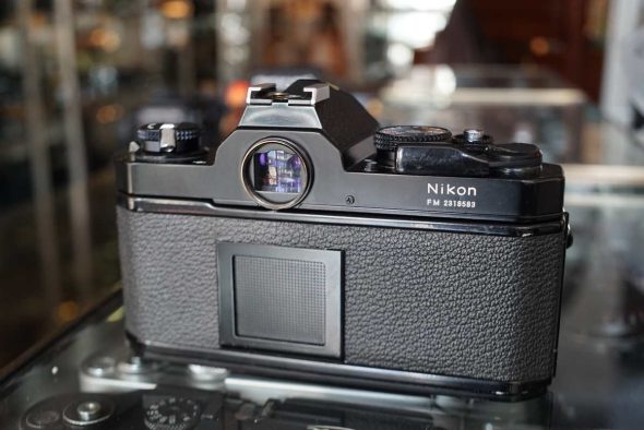 Nikon FM kit + Nikkor 1:2 / 50mm AI lens