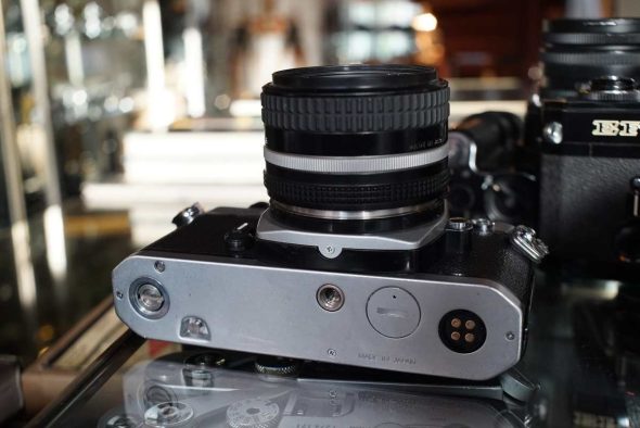 Nikon FM2n + Nikkor 50mm F/1.4 AI-S kit