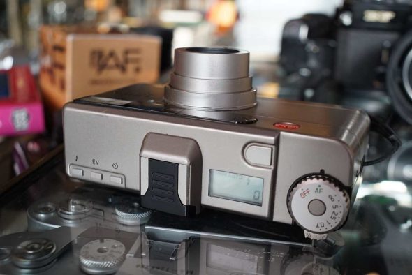 Leica Minilux Zoom with Vario-Elmar 35-70mm lens