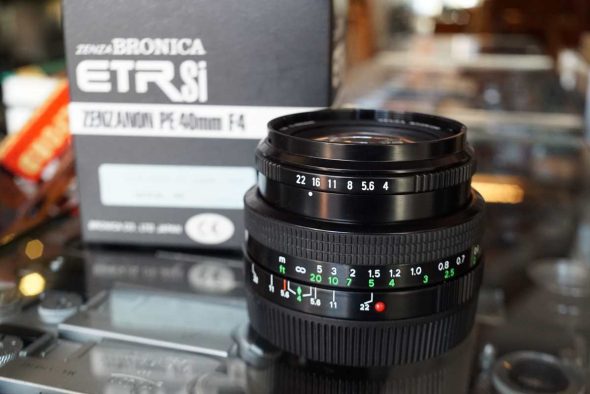 Bronica Zenzanon PE 40mm F/4 lens for ETRSi, boxed