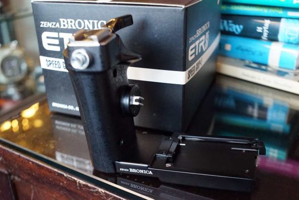 Bronica Speed Grip E for Bronica ETRSi, boxed