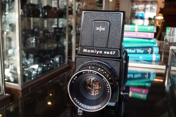 Mamiya RB67 professional with Sekor 127mm F/3.8 lens kit
