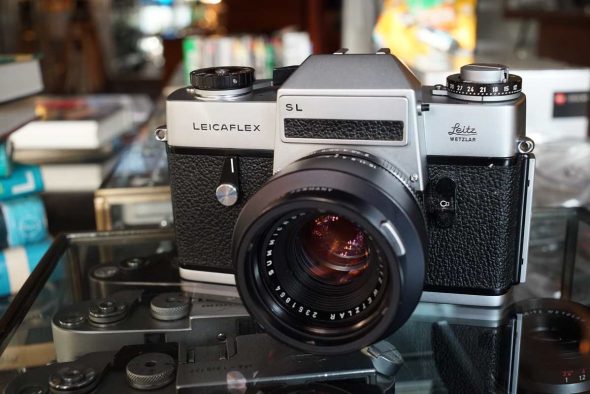 Leicaflex SL chrome + Summicron-R 50mm F/2, boxed