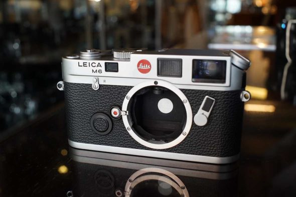 Leica M6 body chrome, recent CLA