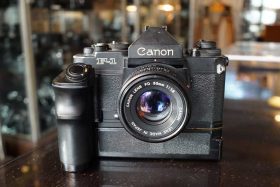 Canon F-1 + FD 50mm F/1.8 & Motordrive kit