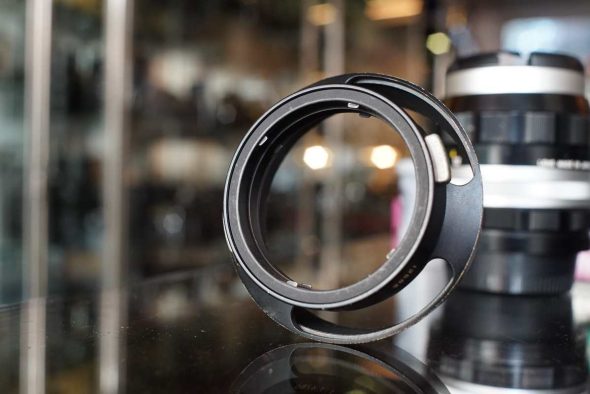 Leica 12586 Lenshood for Summilux 1.4 / 50mm