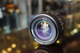 Nikon AF Nikkor 24mm F/2.8D autofocus lens