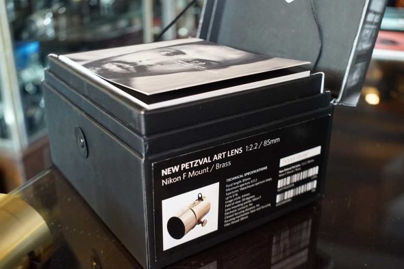 Lomography x Zenit Petzval Art Lens 85mm F/2.2 for Nikon F mount, brass version, boxed
