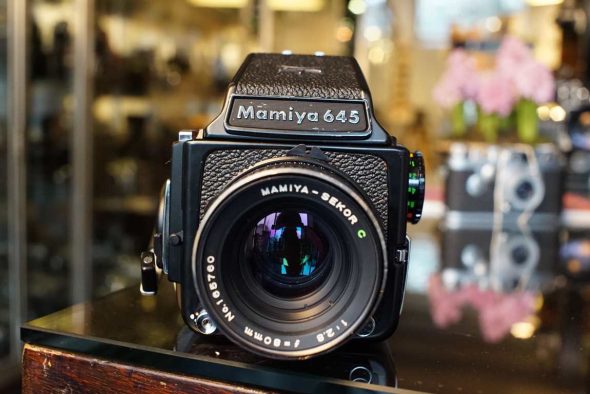 Mamiya M645 kit + 2.8 / 80mm + prism, unmetered