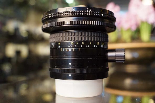 Nikon PC-Nikkor 28mm F/3.5 shift lens