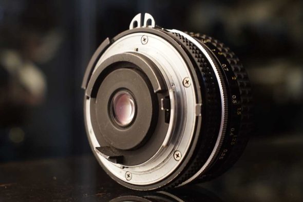 Nikon Nikkor 1:4 / 20mm AI lens, worn