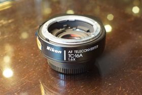 Nikon TC-16A autofocus teleconverter (older lenses)