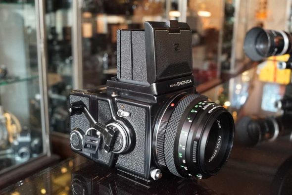 Bronica ETRS with Zenzanon 75mm F/2.8 lens, Boxed