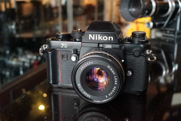 Nikon F3 + Nikkor 50mm F/1.8 pancake lens