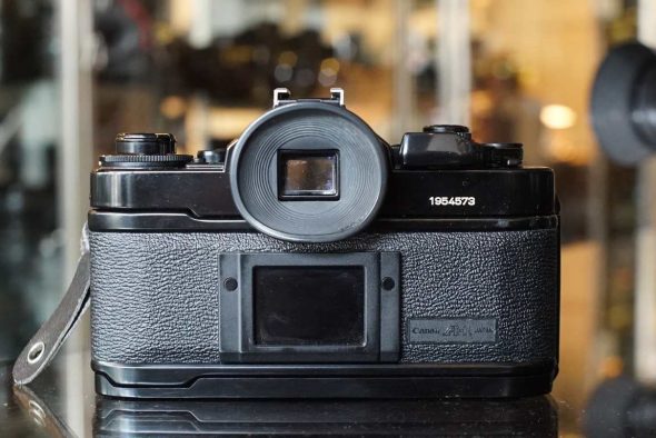Canon A-1 kit w/ Canon lens FD 50mm 1:1.8