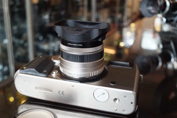 FujiFilm TX-1 with Fujinon 45mm F/4 lens kit