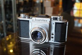 Asahiflex + Asahi-Kogaku 50mm F/3.5 lens, OUTLET