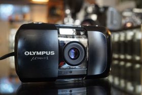 Olympus MJU1 35mm point and shoot, black