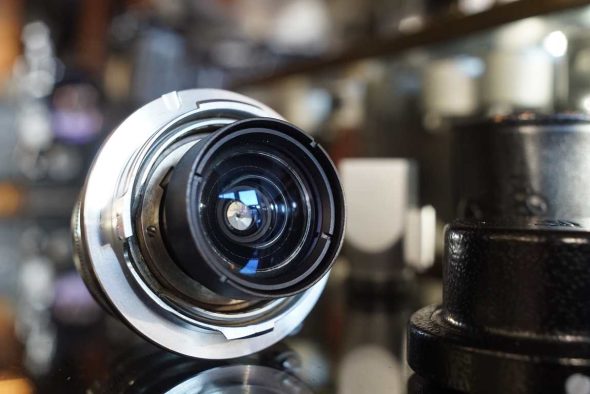 Leica Super-Angulon 21mm F/4 + 21mm viewfinder