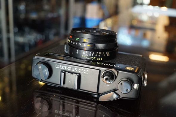 Yashica Electro 35CC black with 35mm F/1.8 lens