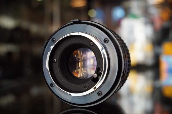 Minolta MD TELE Rokkor 100mm F/2.5 lens