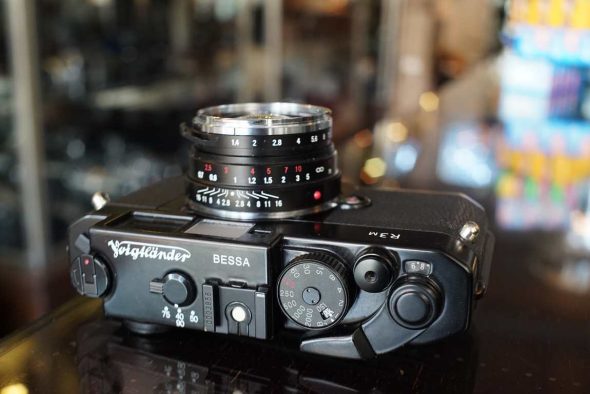 Voigtlander Bessa R3m + Nokton 40mm F/1.4 – Rental