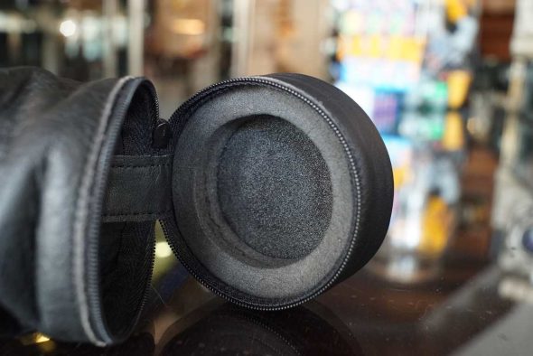 Leica leather lens pouch for M lens