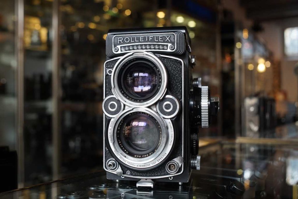 Rolleiflex 2.8F TLR with Zeiss Planar 80mm F/2.8 lens