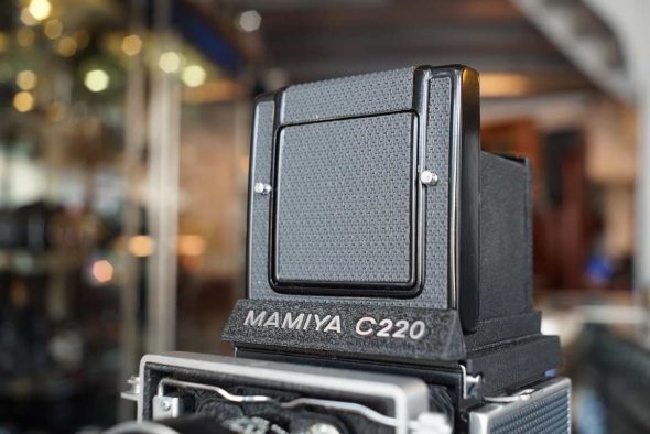 Mamiya C220 TLR + Sekor 65mm F/3.5 lens kit